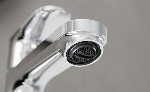 Фото смеситель для раковины hansgrohe rebris s 72517000
