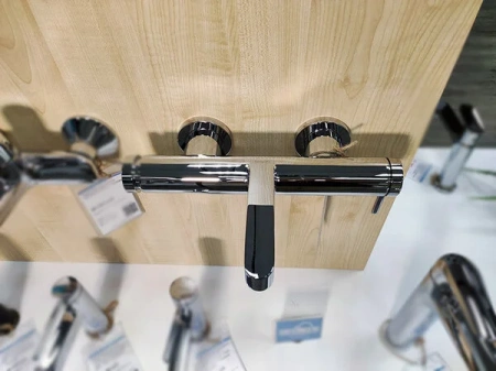 Фото смеситель для ванны hansgrohe finoris 76420000