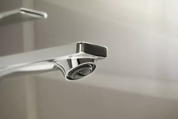 Фото смеситель для раковины hansgrohe rebris e 72559000