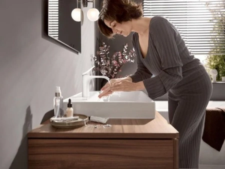 Фото смеситель для раковины hansgrohe vivenis 75022700
