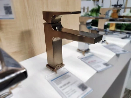 Фото смеситель для раковины hansgrohe metropol 32507140