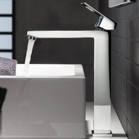 Фото смеситель для раковины grohe eurocube 23406000