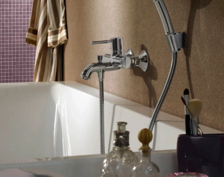 Фото смеситель для ванны hansgrohe talis classic 14140000