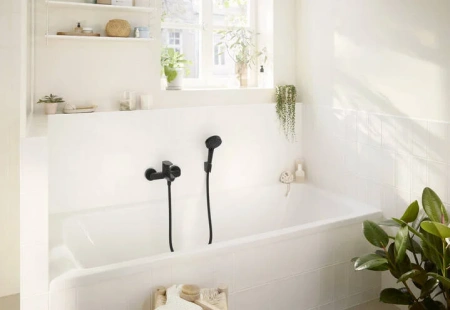 Фото смеситель для ванны hansgrohe rebris s 72443670