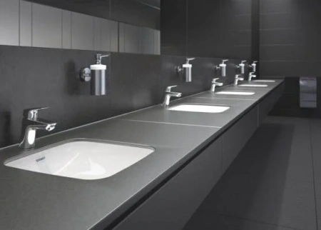 Фото смеситель для раковины hansgrohe logis 71075000