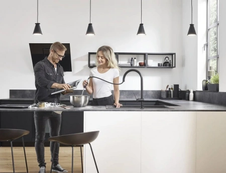 Фото смеситель для кухонной мойки hansgrohe talis 72801670