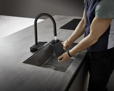 Фото смеситель для кухонной мойки hansgrohe aquno select 73831670