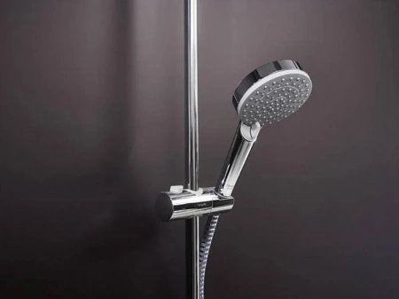 Фото душевая стойка hansgrohe vernis shape 26319000