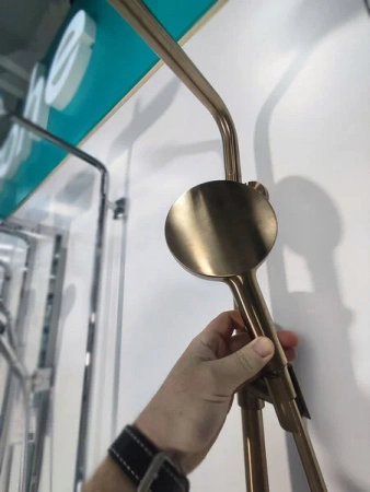 Фото душевая стойка hansgrohe raindance select s 27633140