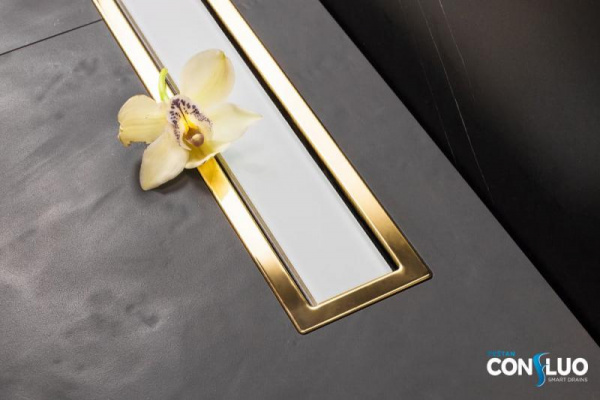 Фото трап линейный с решеткой pestan confluo premium line white glass gold 30 см 13100119