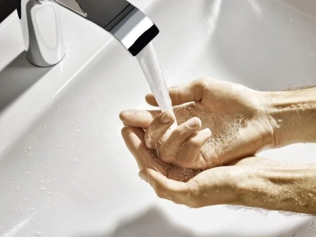 Фото смеситель для раковины hansgrohe vivenis 75020000