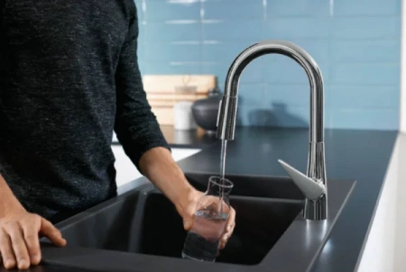 Фото смеситель для кухонной мойки hansgrohe talis 73850000