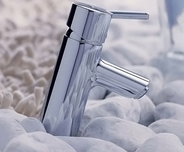 Фото смеситель для раковины hansgrohe talis s 32020000