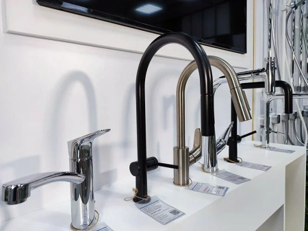 Фото смеситель для кухонной мойки hansgrohe talis classic 72800670