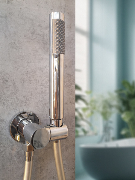 Фото душевая стойка с термостатом altrobagno unione 040407 cr