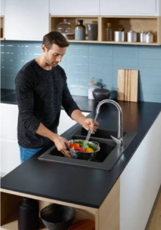 Фото смеситель для кухонной мойки hansgrohe talis 73850000