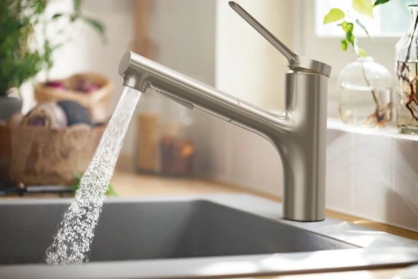 Фото смеситель для кухонной мойки hansgrohe zesis 74803800