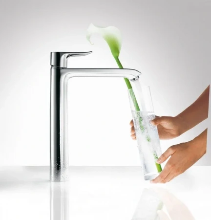Фото смеситель для раковины hansgrohe metris 31184000
