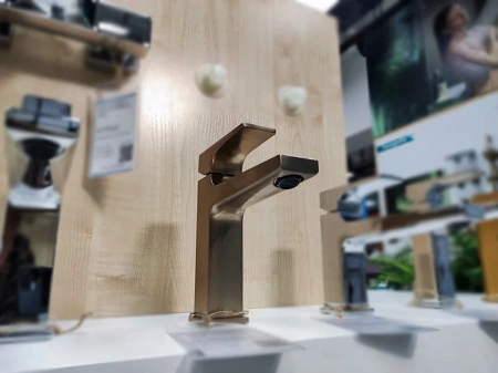 Фото смеситель для раковины hansgrohe metropol 32507140