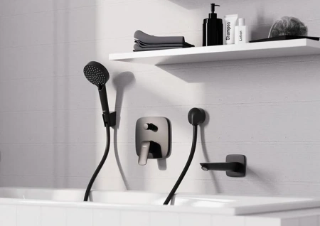 Фото смеситель для ванны hansgrohe logis 71407670