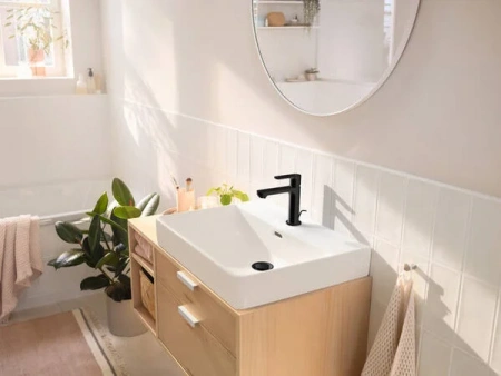 Фото смеситель для раковины hansgrohe rebris s 72517670