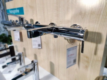 Фото смеситель для ванны hansgrohe finoris 76420000