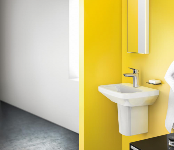 Фото смеситель для раковины hansgrohe logis 71101000