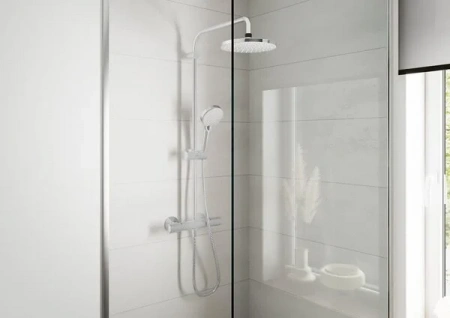 Фото душевая стойка hansgrohe vernis shape 26318000