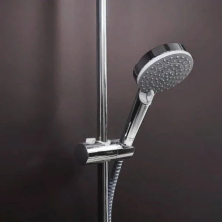 Фото душевая стойка hansgrohe vernis blend 26276000